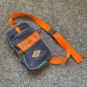 Merrell Cross Body Belt Bag